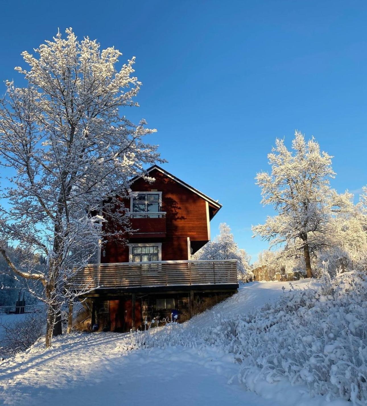 Sea Side Cabin Borlange Exterior photo